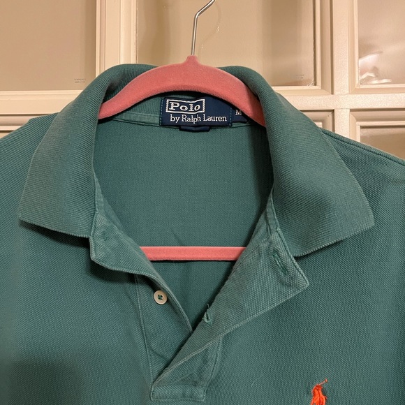 Ralph Lauren’s men casual shirt - Picture 2 of 2
